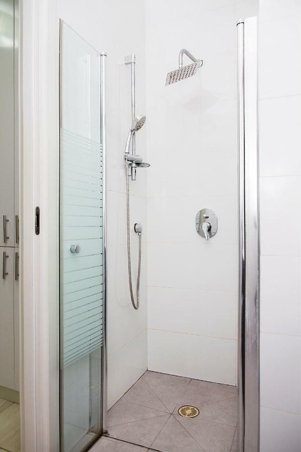 Apartments4You Dinara Bat Yam Exterior photo