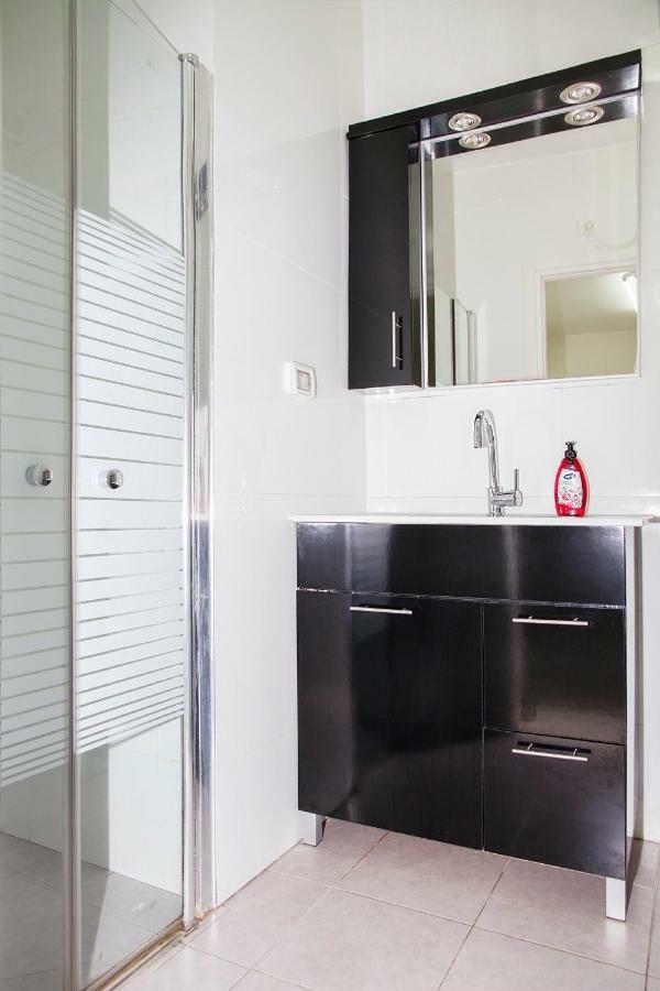 Apartments4You Dinara Bat Yam Exterior photo