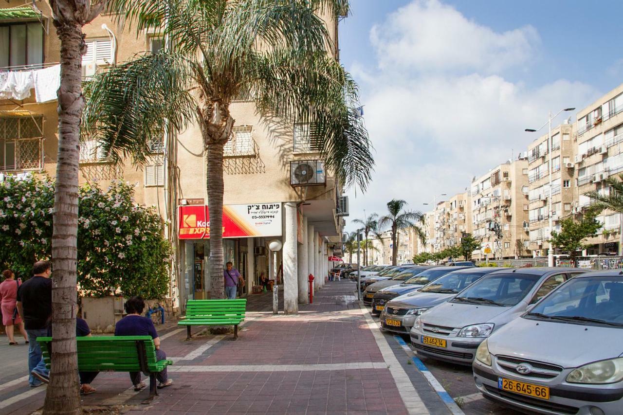 Apartments4You Dinara Bat Yam Exterior photo